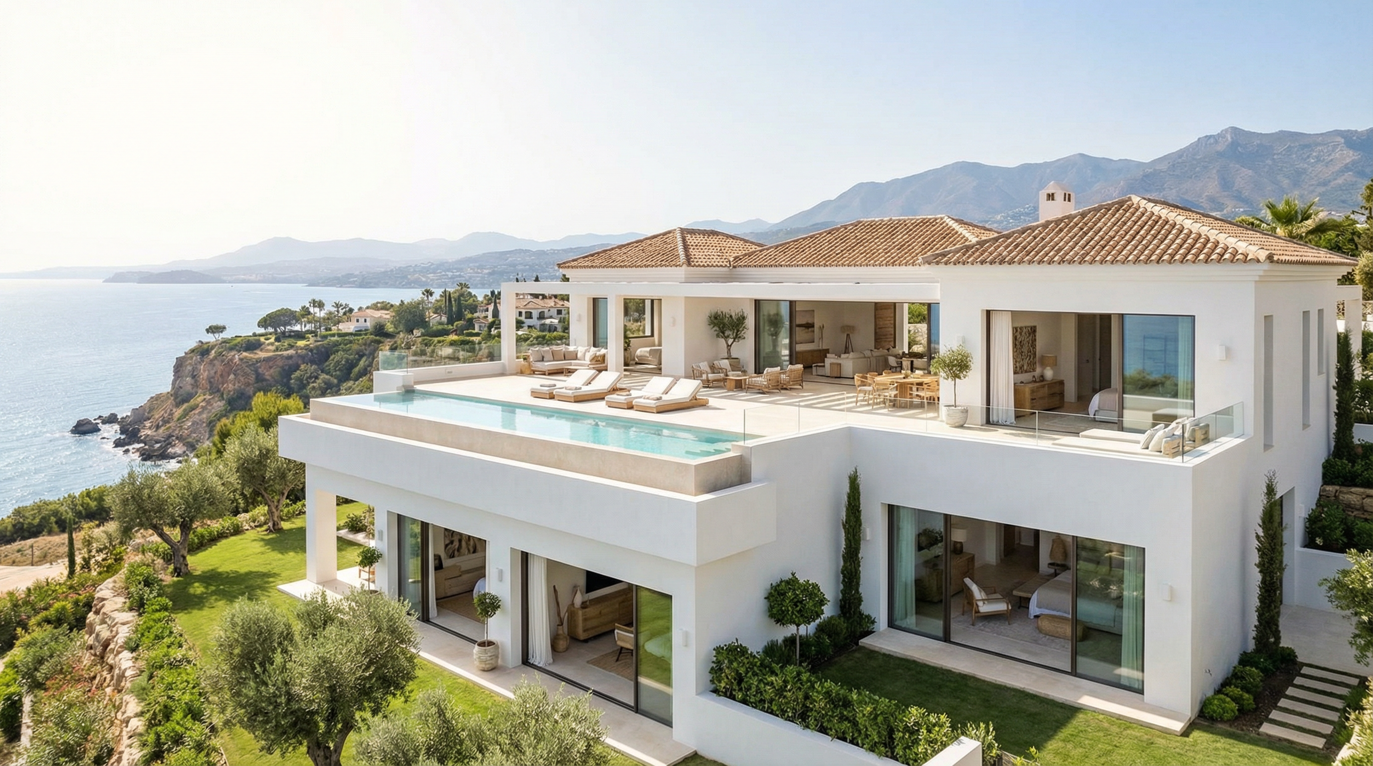 Costa del Sol property - Kompleksowy przewodnik po opiece zdrowotnej i ubezpieczeniach dla nabywców nieruchomości na Costa del Sol w 2026 roku: Świadome wybory